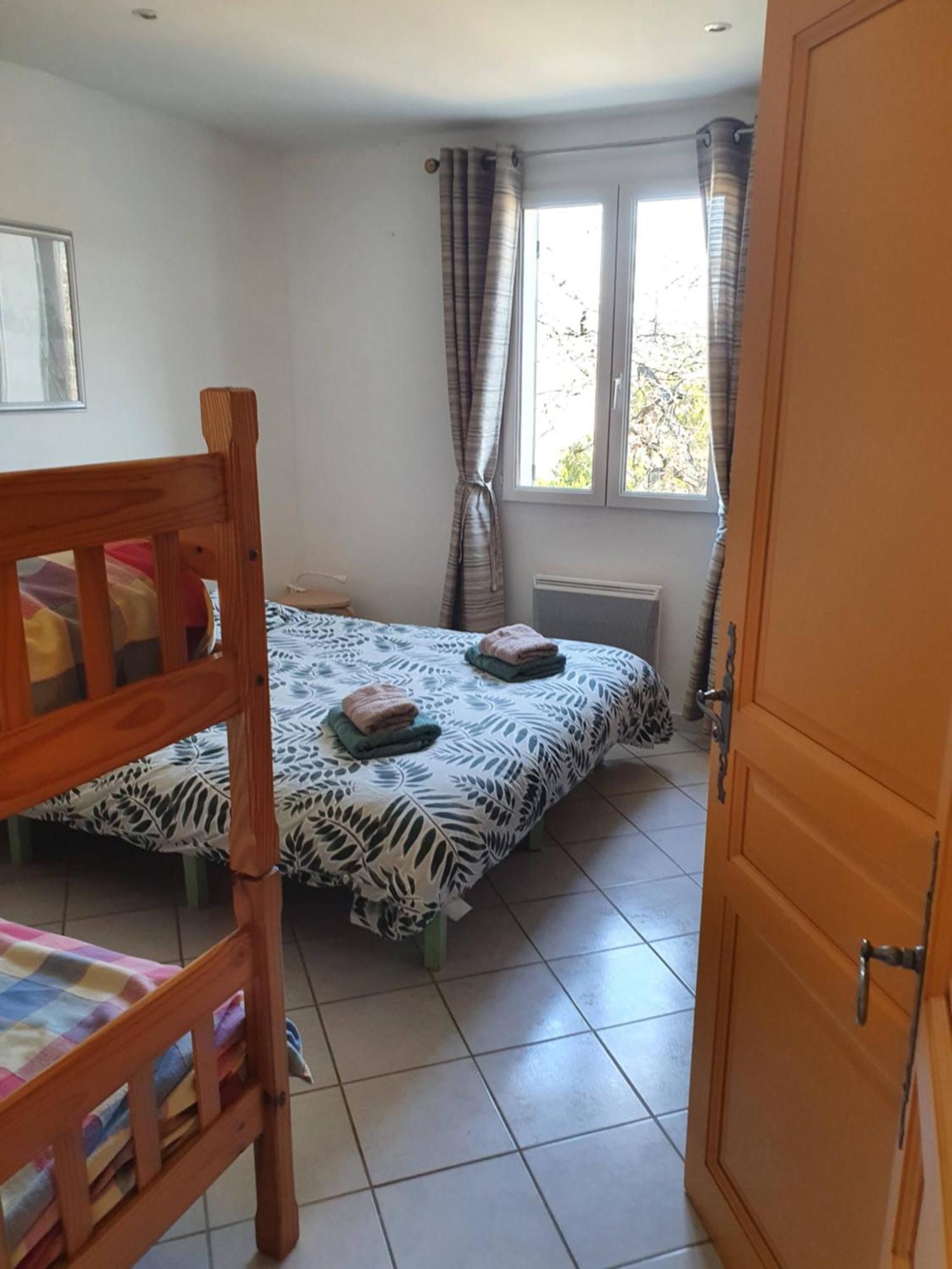Le Soleil Du Ventoux Villa Entrechaux Ngoại thất bức ảnh